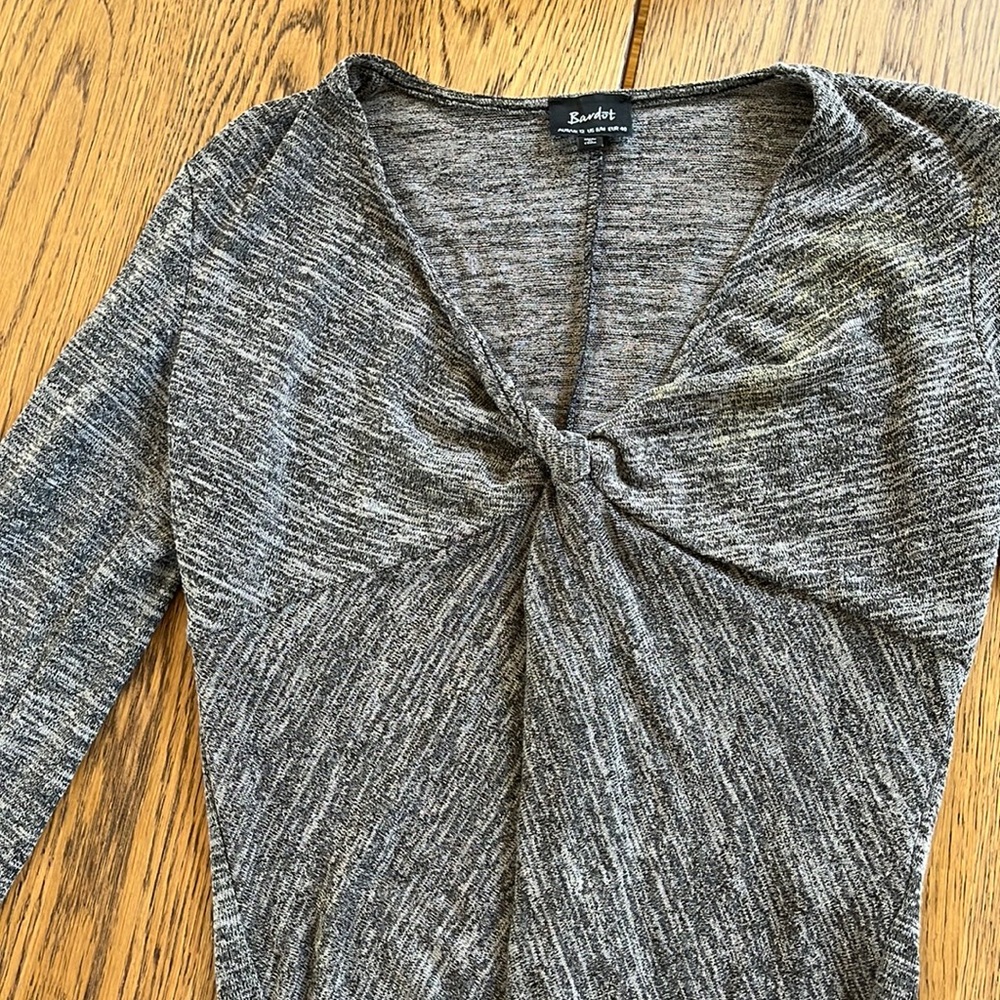 Bardot long sleeve bodysuit - size 8